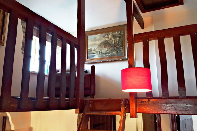 River Nene Cottages 4