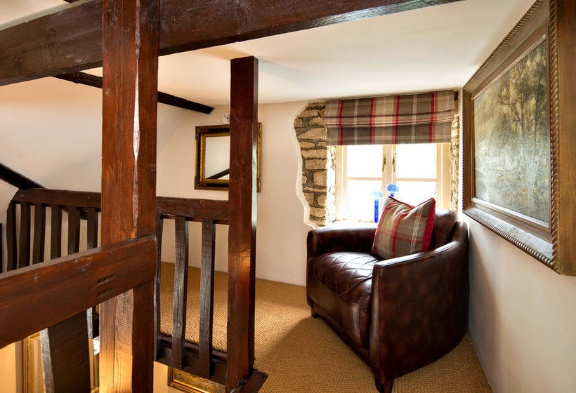 River Nene Cottages 8