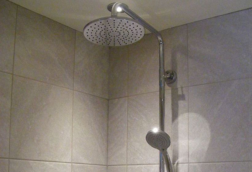 Hotel The Bluebell 2