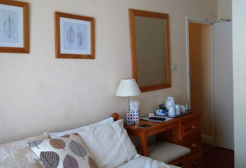 Bed and Breakfast Fosters Guest House 13