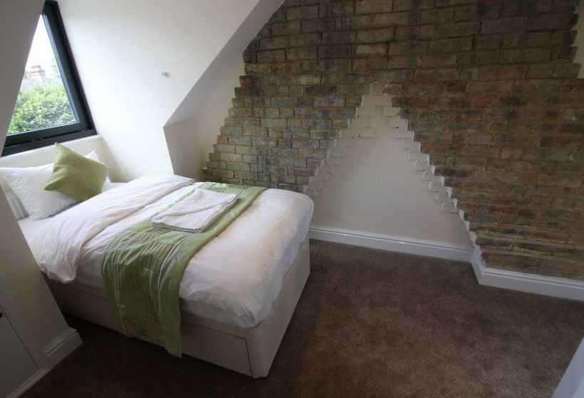 The Luxurious Townhouse