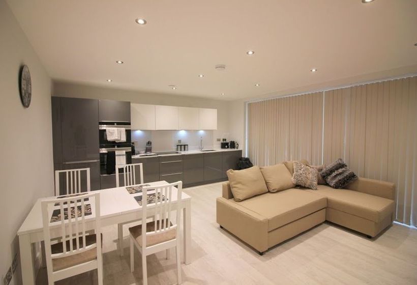 The Station Suite Peymans 20