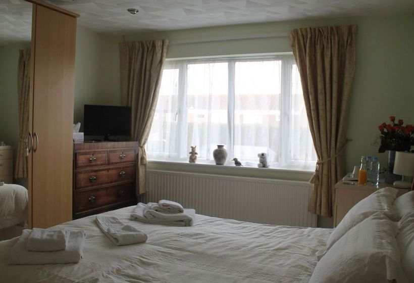 Bed and Breakfast Leeward House 5