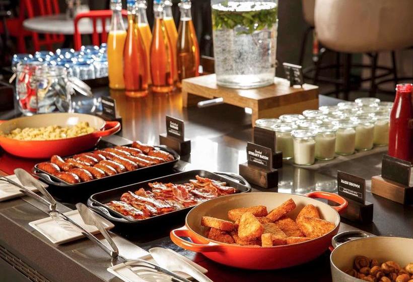 Hôtel Ibis Cambridge 19