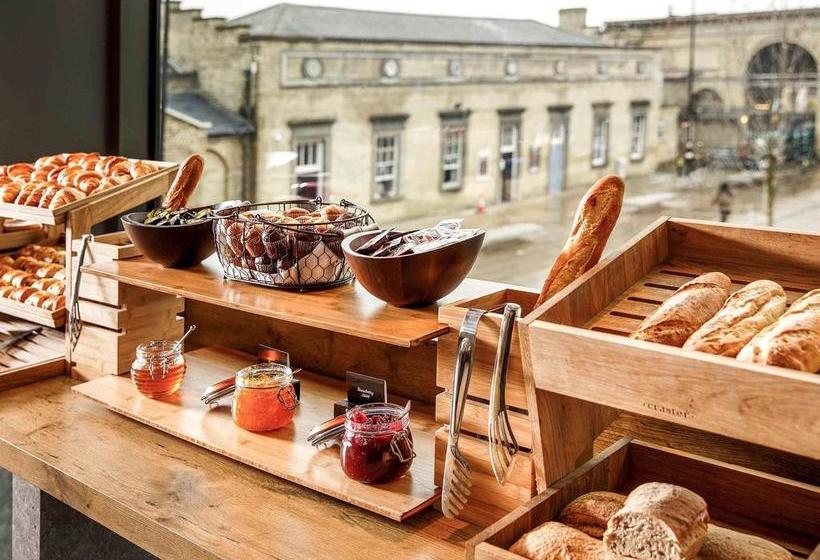 Hôtel Ibis Cambridge 20