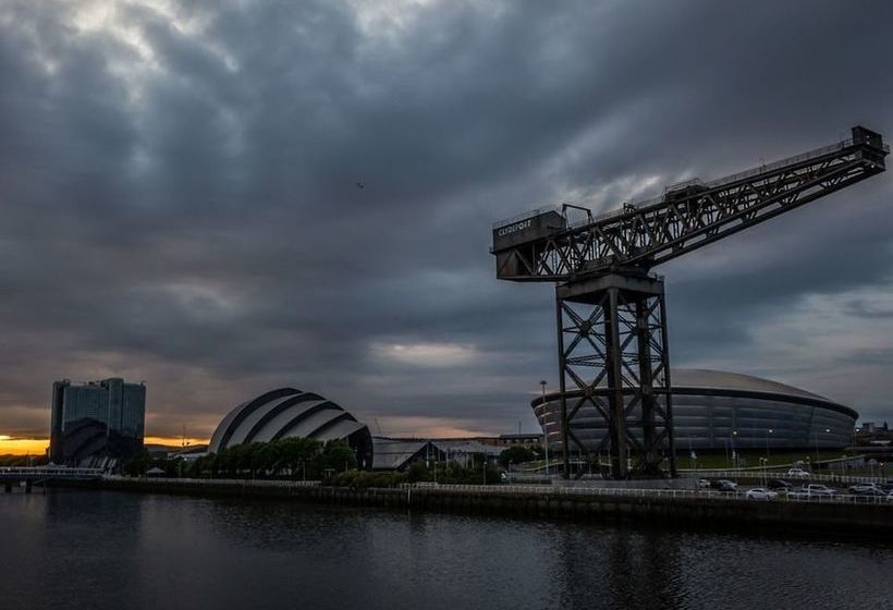 Glasgow Riverside Apartments 10