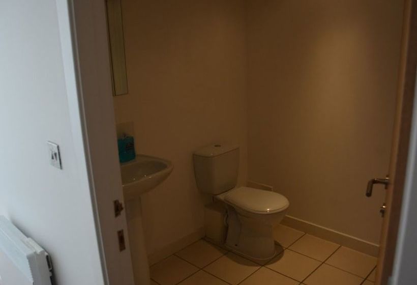 Glasgow Riverside Apartments 3