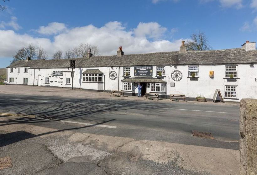 Hotel Cross Keys Inn