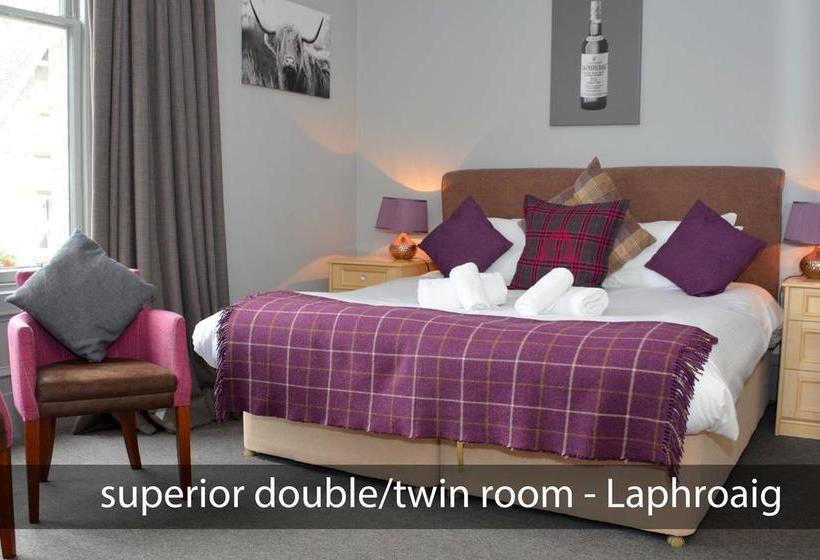 Mckays Hotel, Bar & Restaurant