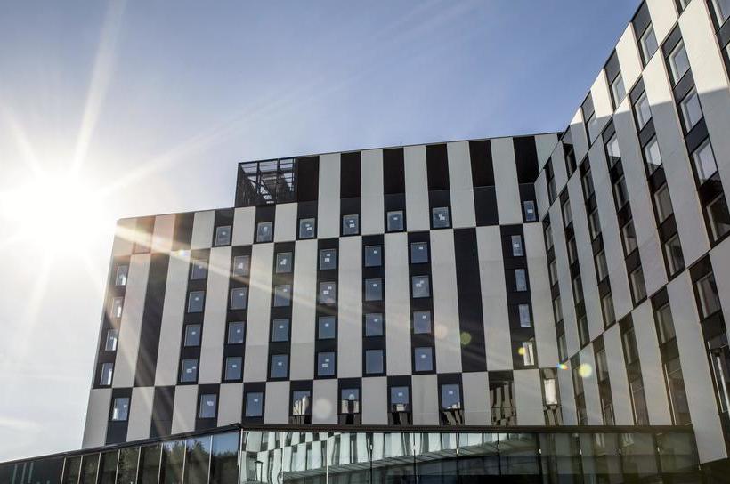 Clarion Hotel Helsinki Airport 15