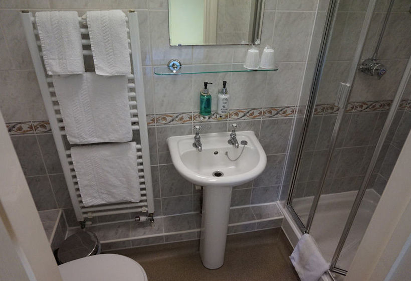 Bed and Breakfast Villa Verde Gatwick 2