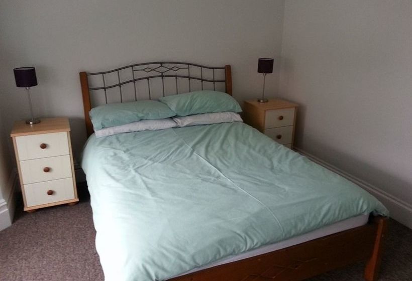 Beachcomber Holiday Apartments 7