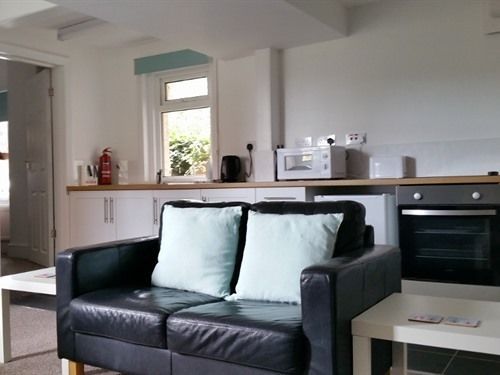 Beachcomber Holiday Apartments 8