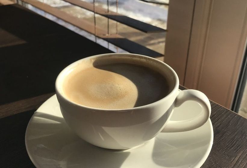 Hotel The Lodge At Perth Racecourse 13