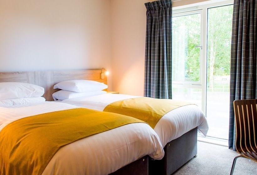 Hotel The Lodge At Perth Racecourse 2