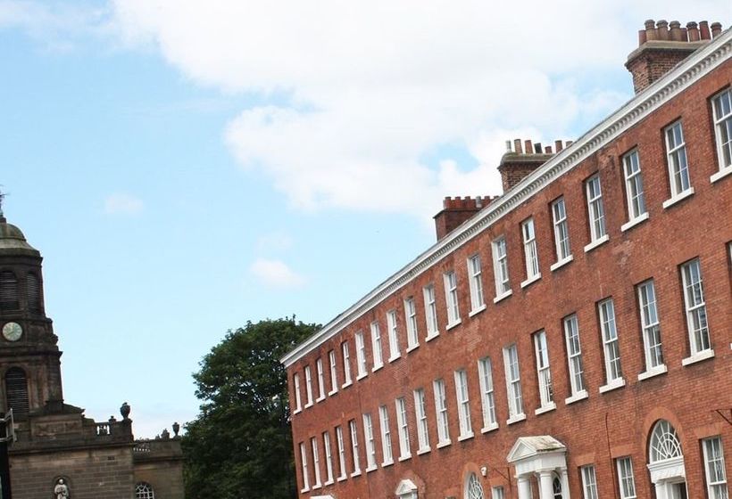 Lux Aparts Wakefield Central 16