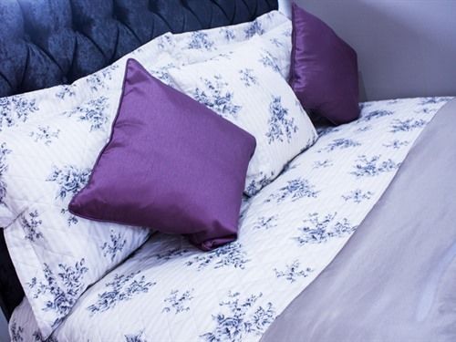 Lux Aparts Wakefield Central 4