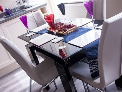 Lux Aparts Wakefield Central 6