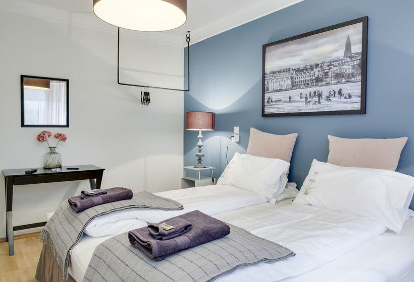 Pension Freyja Guesthouse & Suites