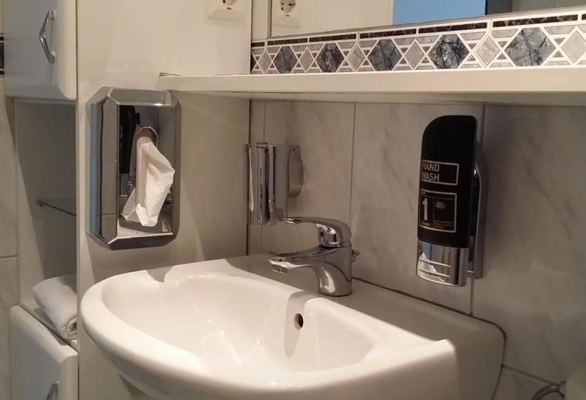 Hotel Restaurant Engelanderhof 3