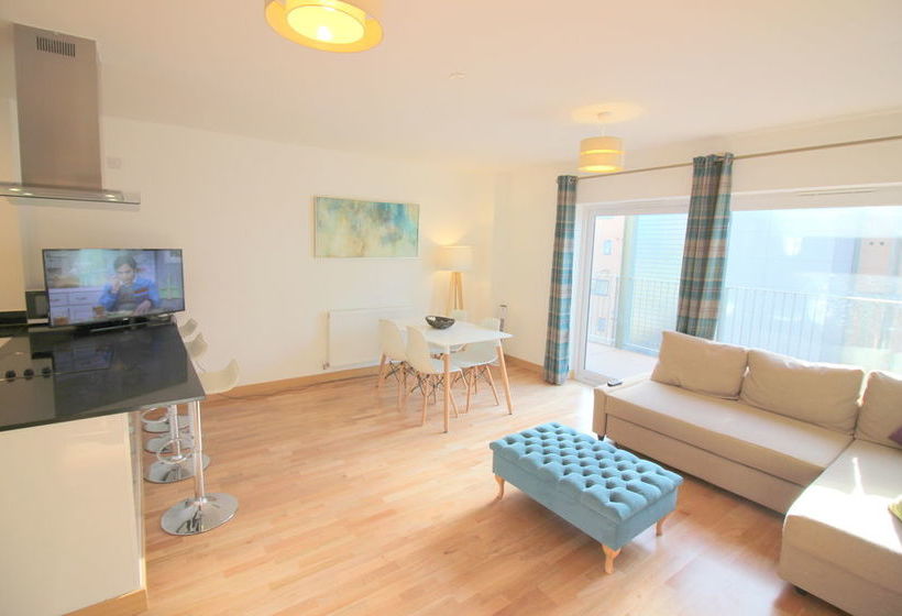 Grand Central Apartments Peymans 14