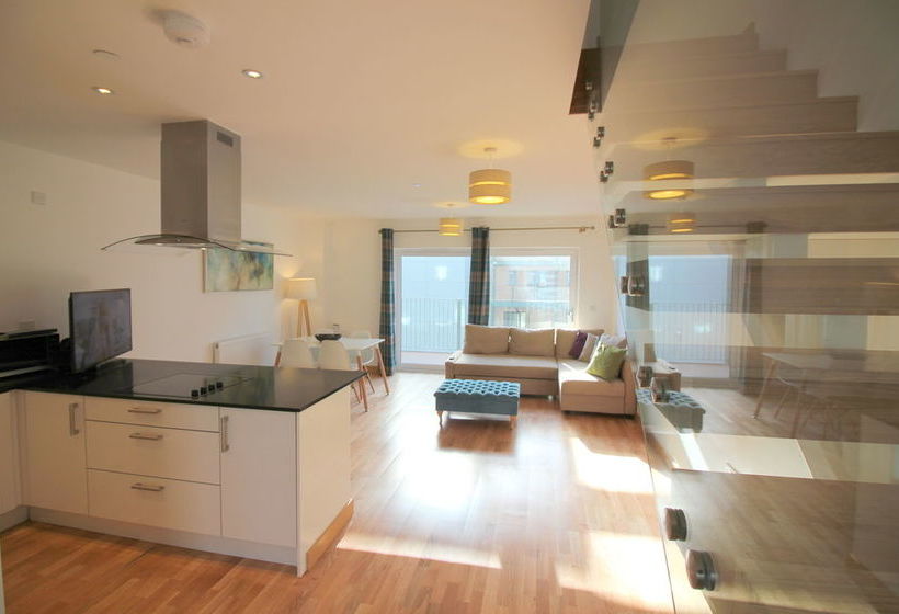 Grand Central Apartments Peymans 16