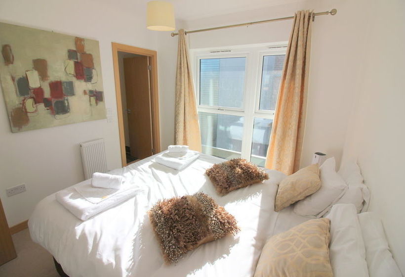 Grand Central Apartments Peymans 2