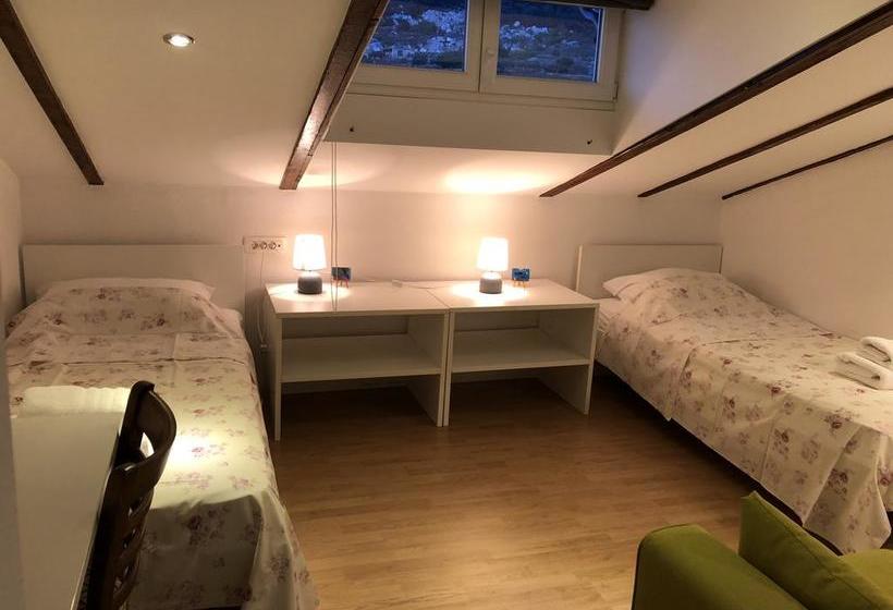 Hotel Pansion Dela 16