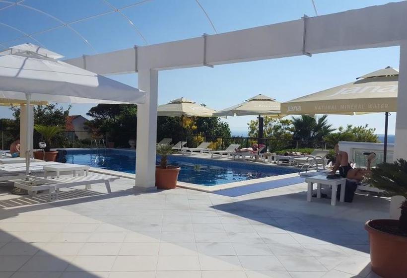 Hotel Pansion Dela 7