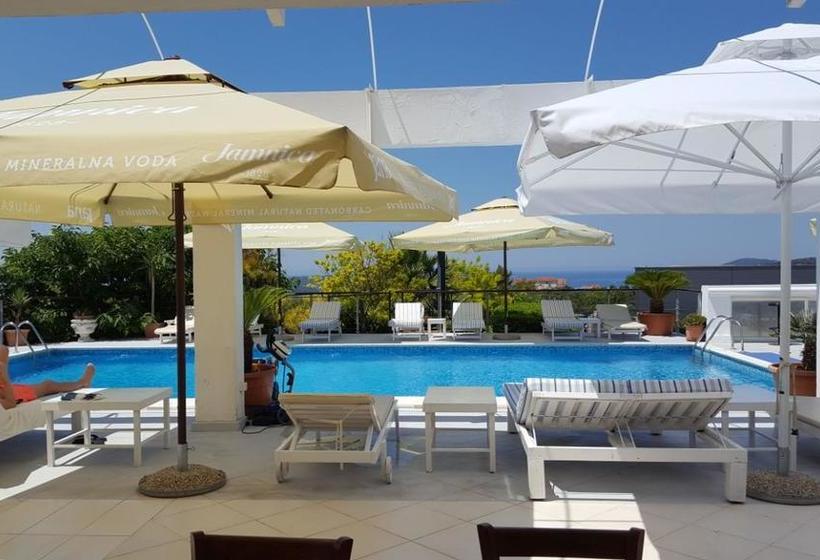 Hotel Pansion Dela 8