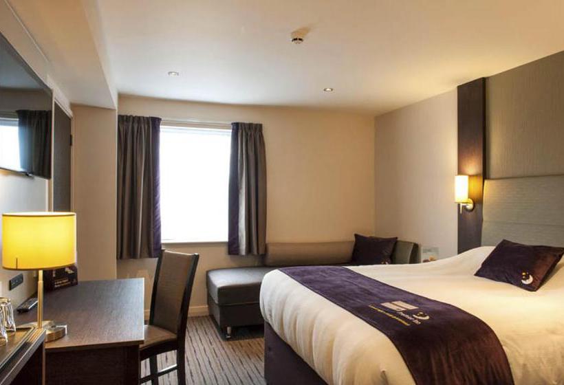 Hotel Premier Inn Doncaster Lakeside