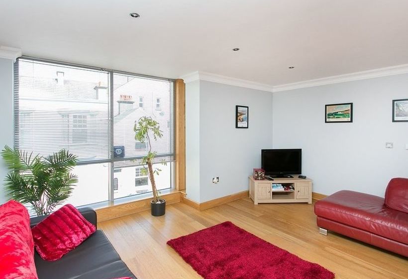 Queens Quarter Apartment Portrush 12