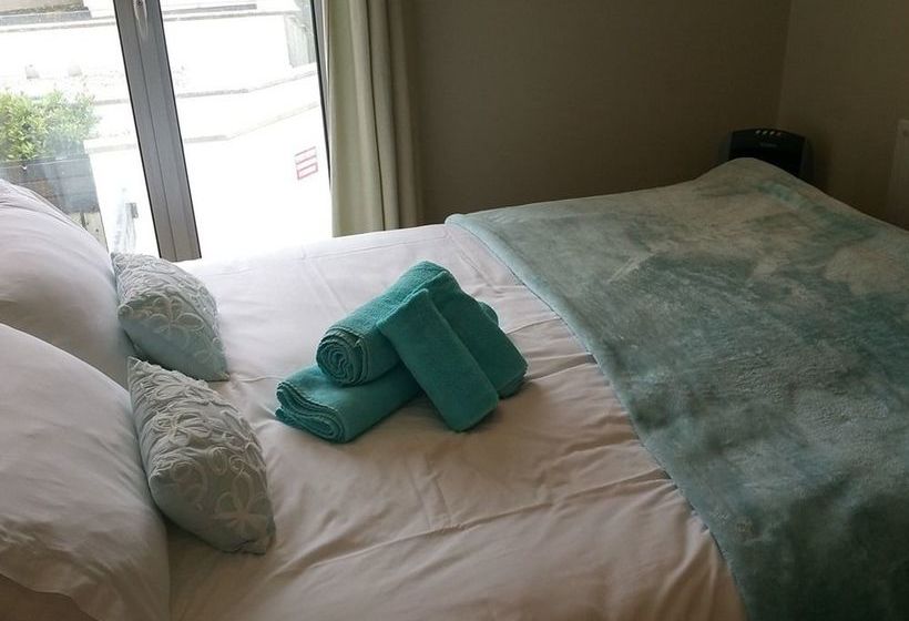 Queens Quarter Apartment Portrush 6