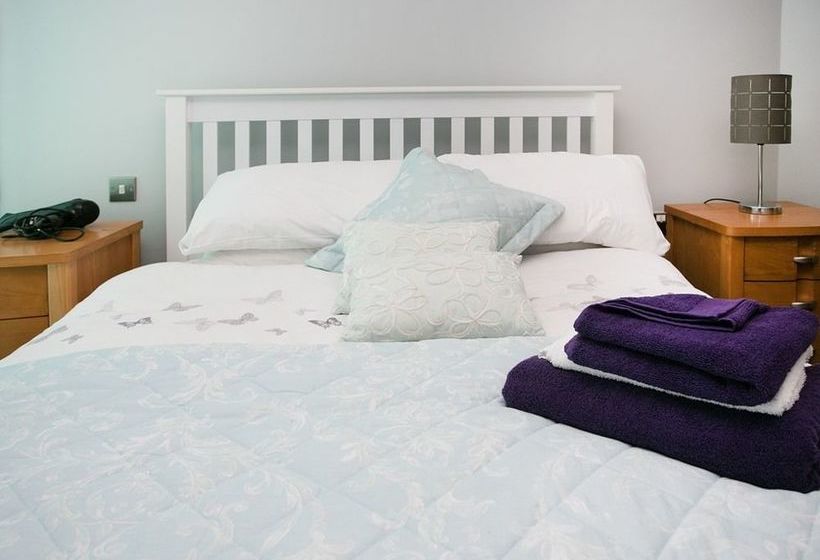 Queens Quarter Apartment Portrush 9