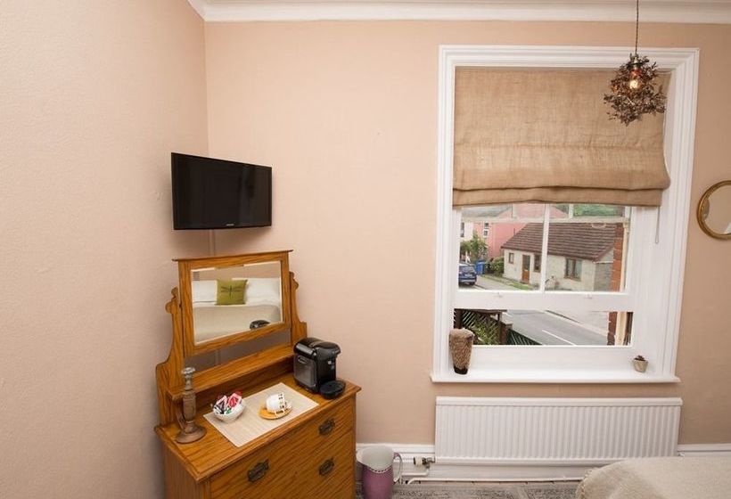 Hostal The Tramway 14