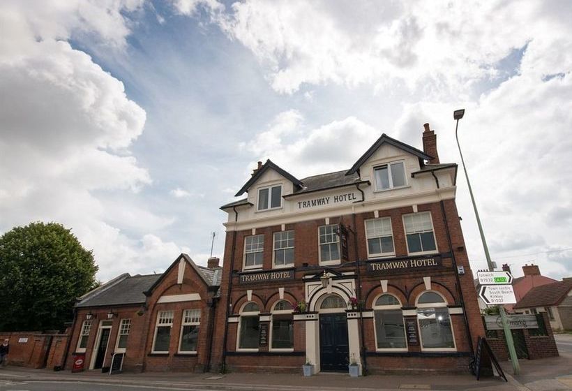 Hostal The Tramway 8