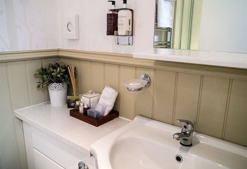 Hostal The Golf Tavern 5