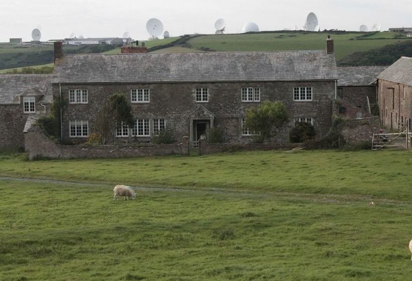 Stowe Barton Bed & Breakfast