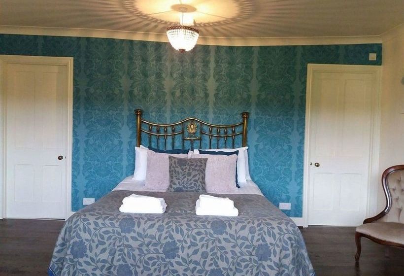 Stowe Barton Bed & Breakfast 10