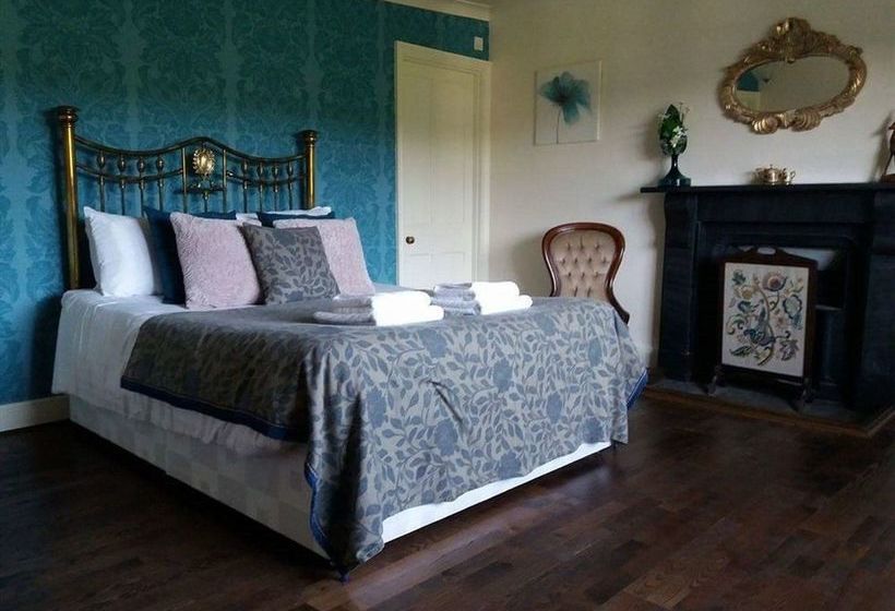 Stowe Barton Bed & Breakfast 14
