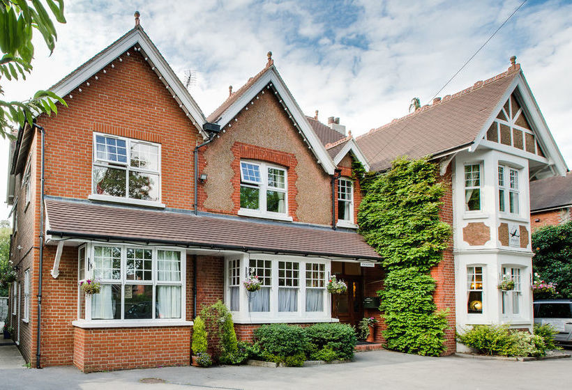 Bed and Breakfast Springwood Guest House