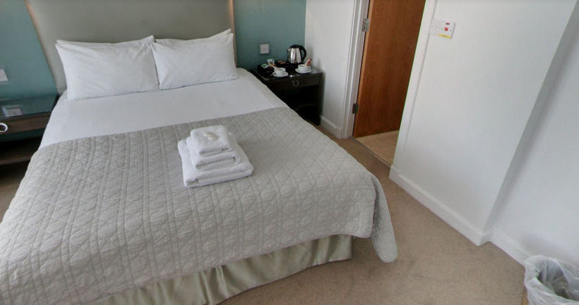 Inn O'gradys Guesthouse Ilford 18