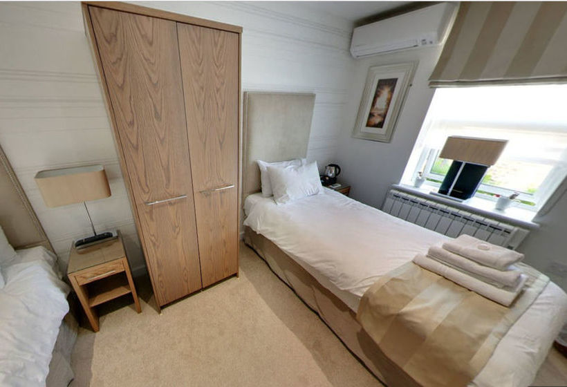 Inn O'gradys Guesthouse Ilford 19