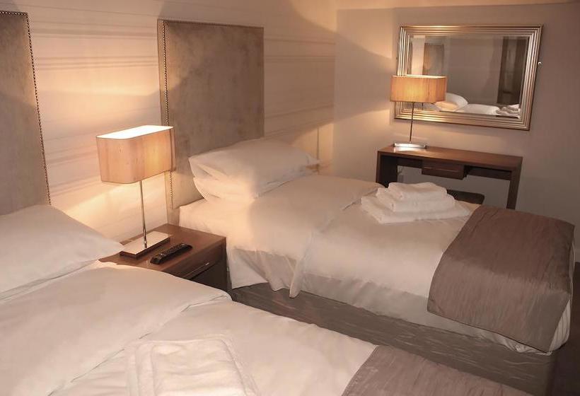 Inn O'gradys Guesthouse Ilford 8