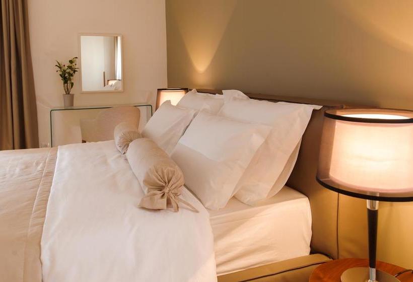 Hotel Residence By Vestibul Palace