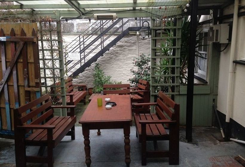 Hostal King S Arms 19