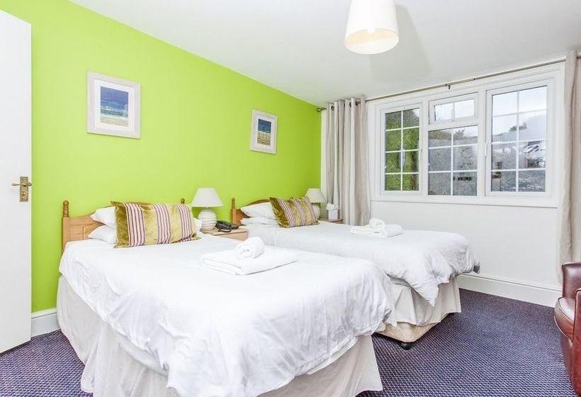 Pension (Hôtel basse catégorie) The Driftwood Spars