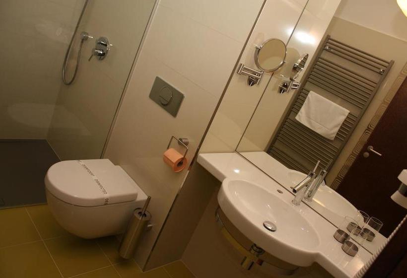 Hotel Rajska Zahrada 10