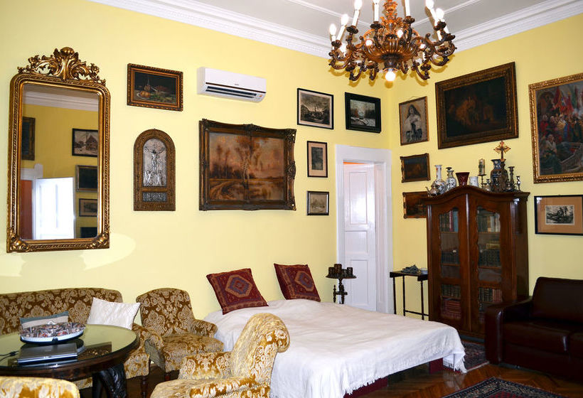 Hôtel Central Avenue Apartments