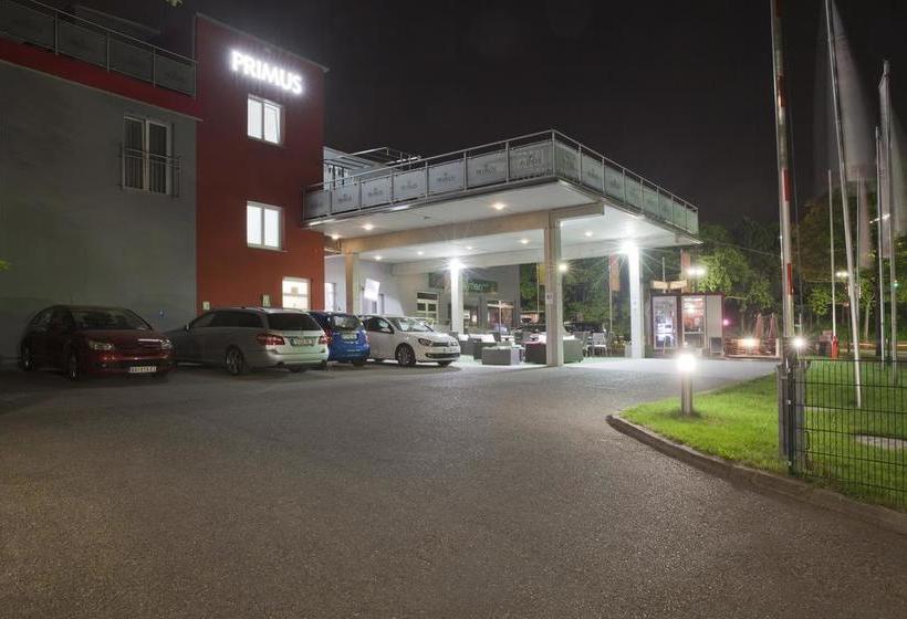 Primus Hotel & Apartments